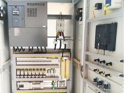 日本三菱变频供水控制柜